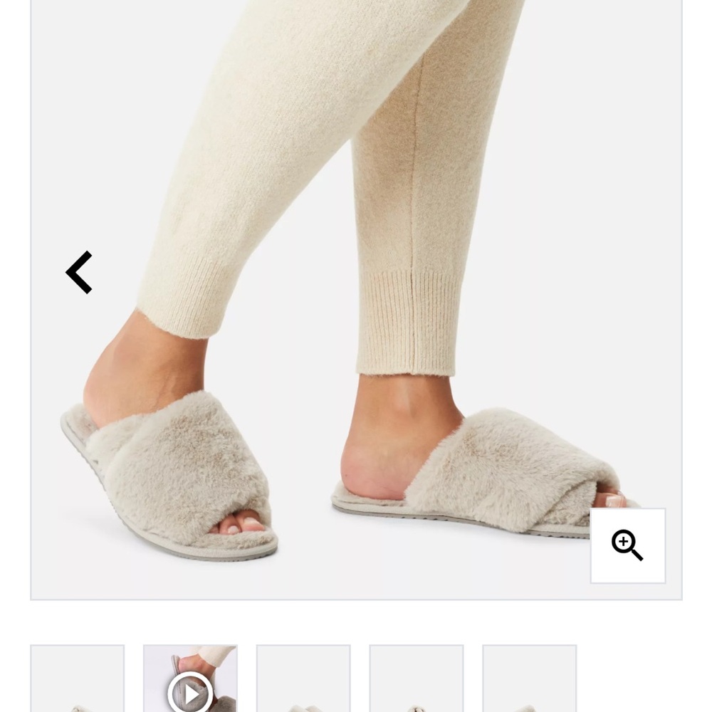 WOMEN'S SOREL GO™ - MAIL RUN SLIPPER